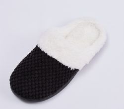 Wholesale Footwear Women's Furry Popcorn Slipper