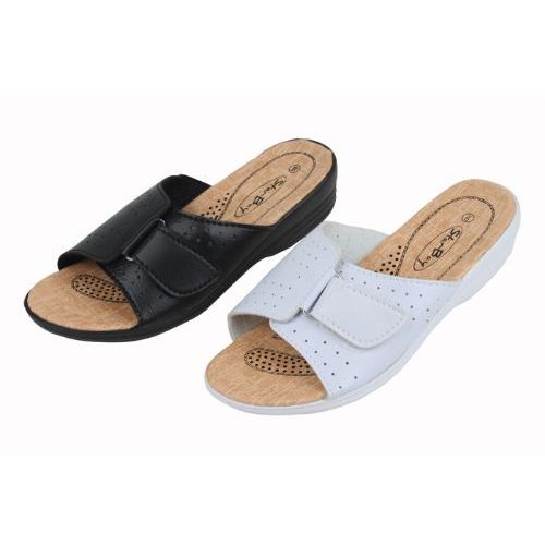 buy sandals wholesale