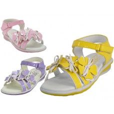 Wholesale Footwear Toddlers 3 Flower Top Sandals.