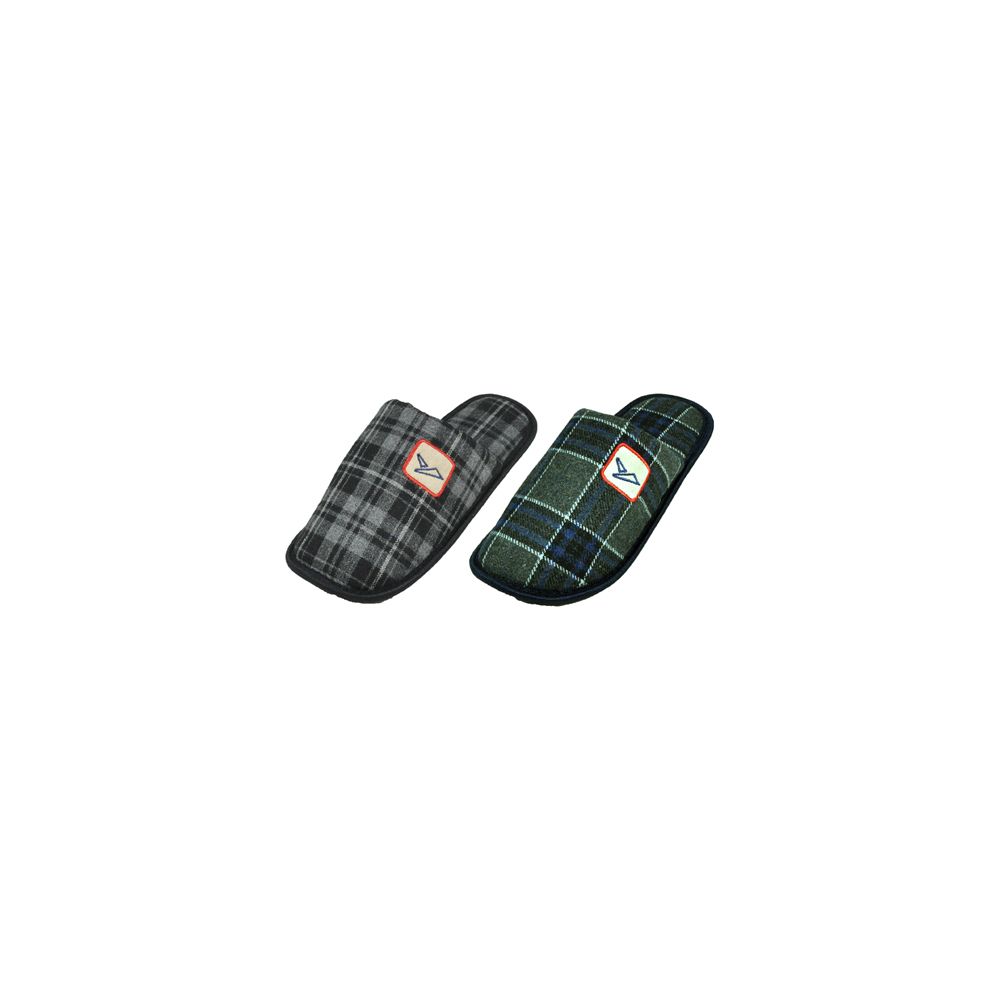 Wholesale Footwear Men's Plaid House Slippers