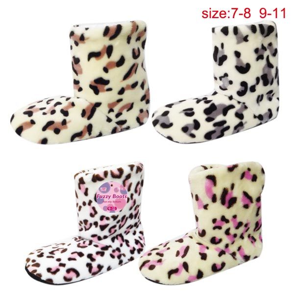 wide width fuzzy boots