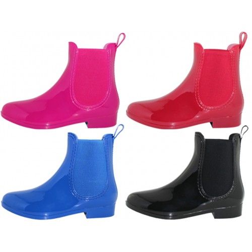 Wholesale Footwear Women's 6.5 Inches Ankle Height Water Proof Solid Color Rubber Rain Boots