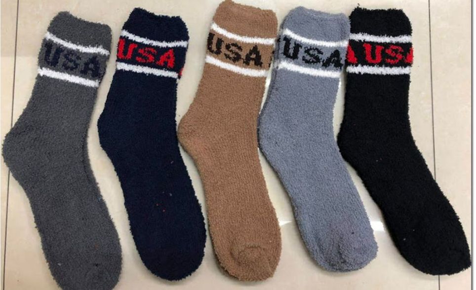 Wholesale Footwear Mens Usa Solid Color Fuzzy Socks