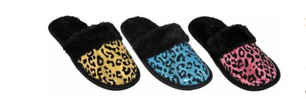 Wholesale Footwear Women's Warm Plush House Slippers With Leopard Design