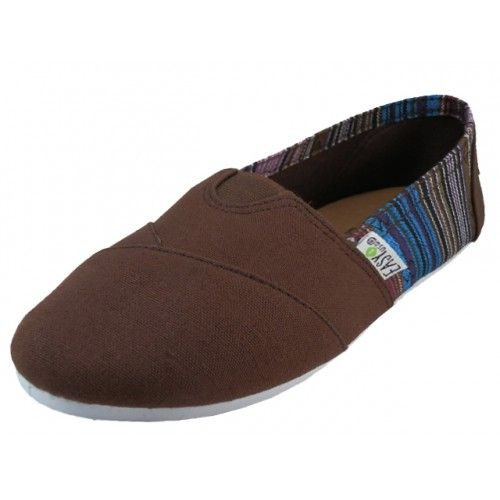 Wholesale Footwear Women's Most Comfortable Slip On Casual Canvas Shoe In Brown Color