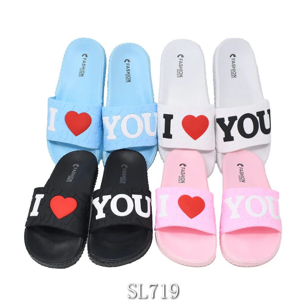 Wholesale Footwear Women's Slipper I Love You Design