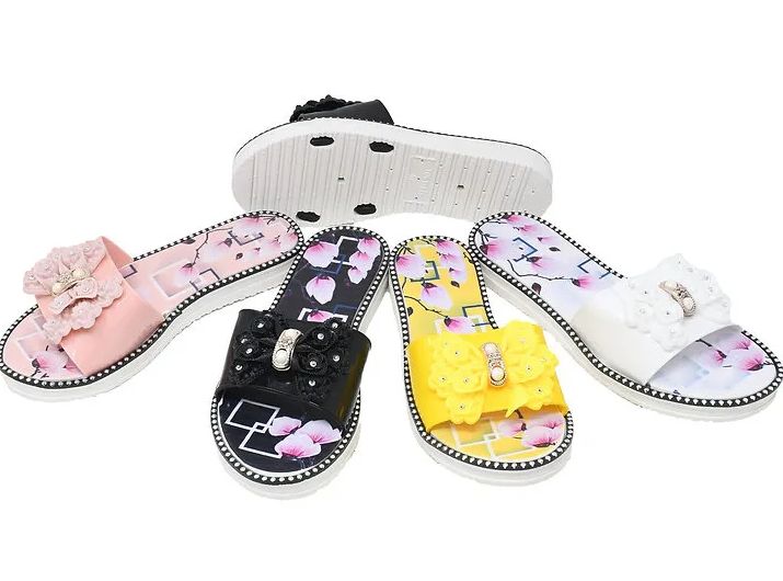 Wholesale Footwear Women's Slipper Floral Sole Design