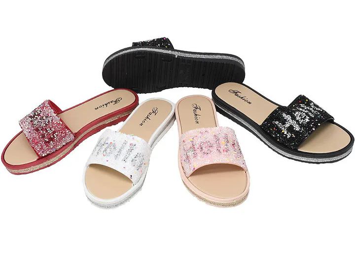 Wholesale Footwear Women's Slipper Glitter Hello Design