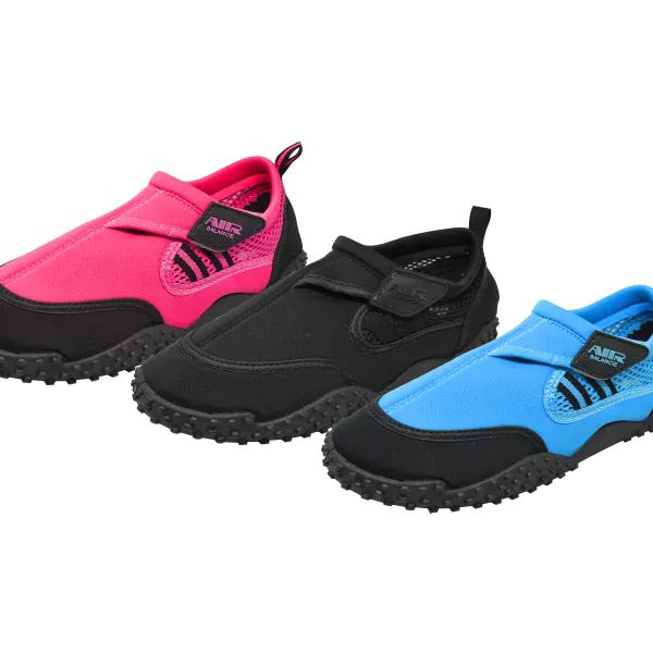 Wholesale Footwear Girls Quick Dry Flexible Water Skin Shoes Aqua Socks