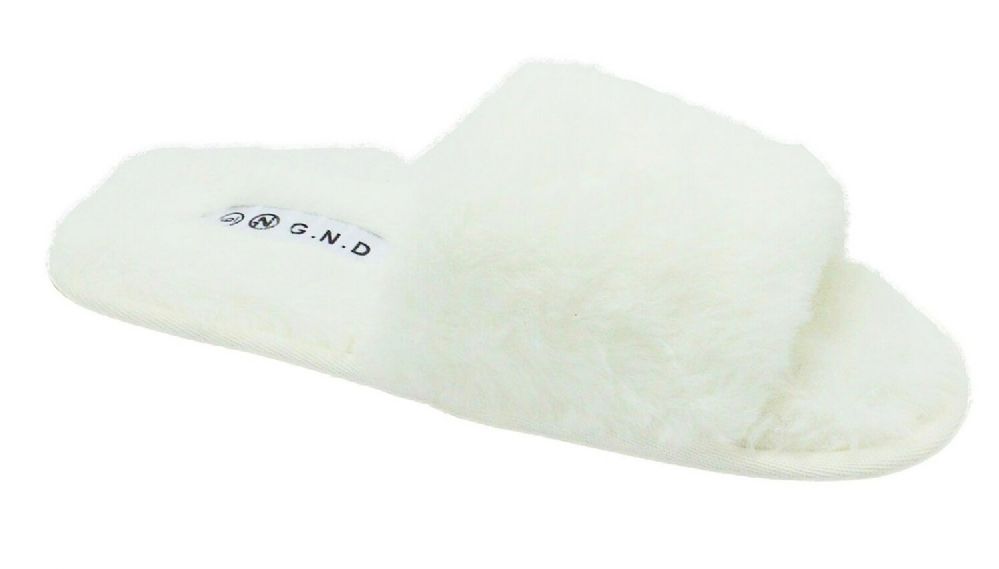 Wholesale Footwear Womens Fuzzy Slide Sandal Shoes Fluffy Faux Fur In White