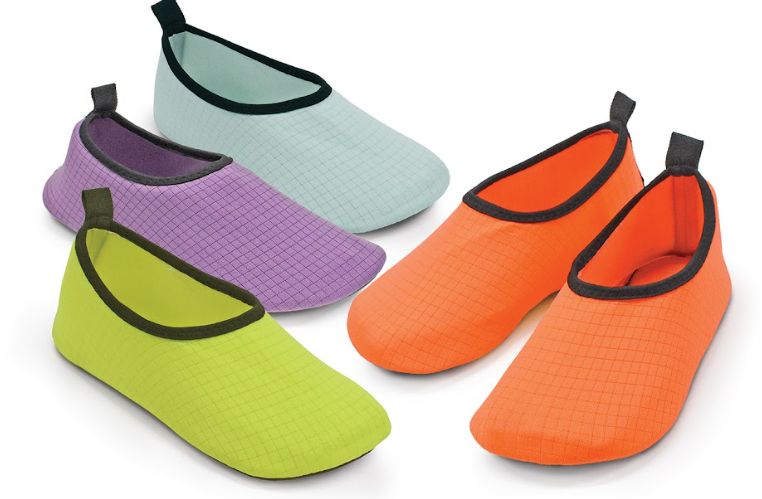 Wholesale Footwear Girls Neon Mesh Water Shoes In Assorted Color