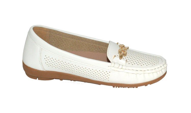 Wholesale Footwear Women Classic Leather Loafers Shoes Comfort Walking Moccasins Soft Sole Shoes Color White Size 5-10