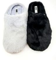 Wholesale Footwear Cozy Time Slippers
