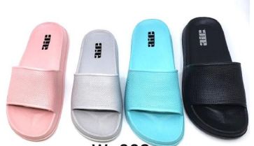 Wholesale Footwear Women's Slide Classics