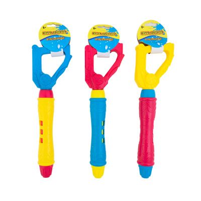 Wholesale Footwear Water Shooter 13in 3ast Barbell Header Card Age 6+