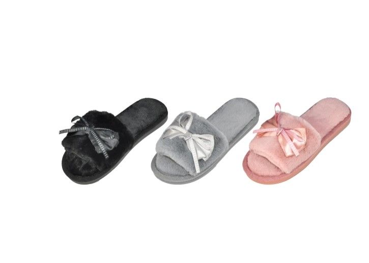 Wholesale Footwear Women Plush Slipper With Bow