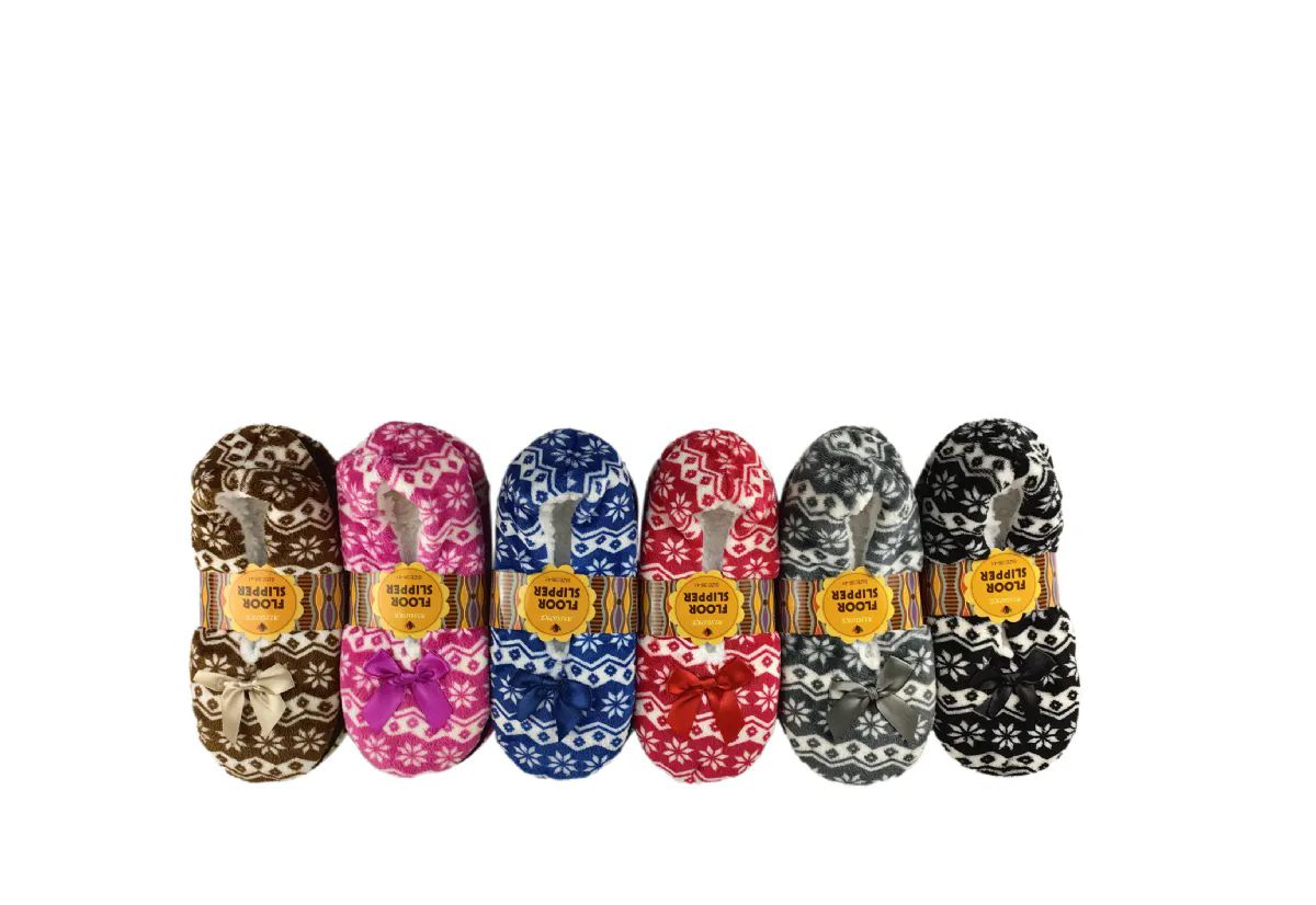 Wholesale Footwear Woman Sock Slippers Snowflake Design