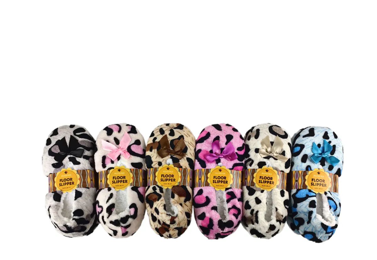 Wholesale Footwear Woman Sock Slippers Animal Print Design