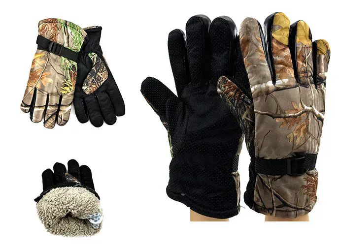 Wholesale Footwear Men's Fuzzy Interior Camo Winter Gloves