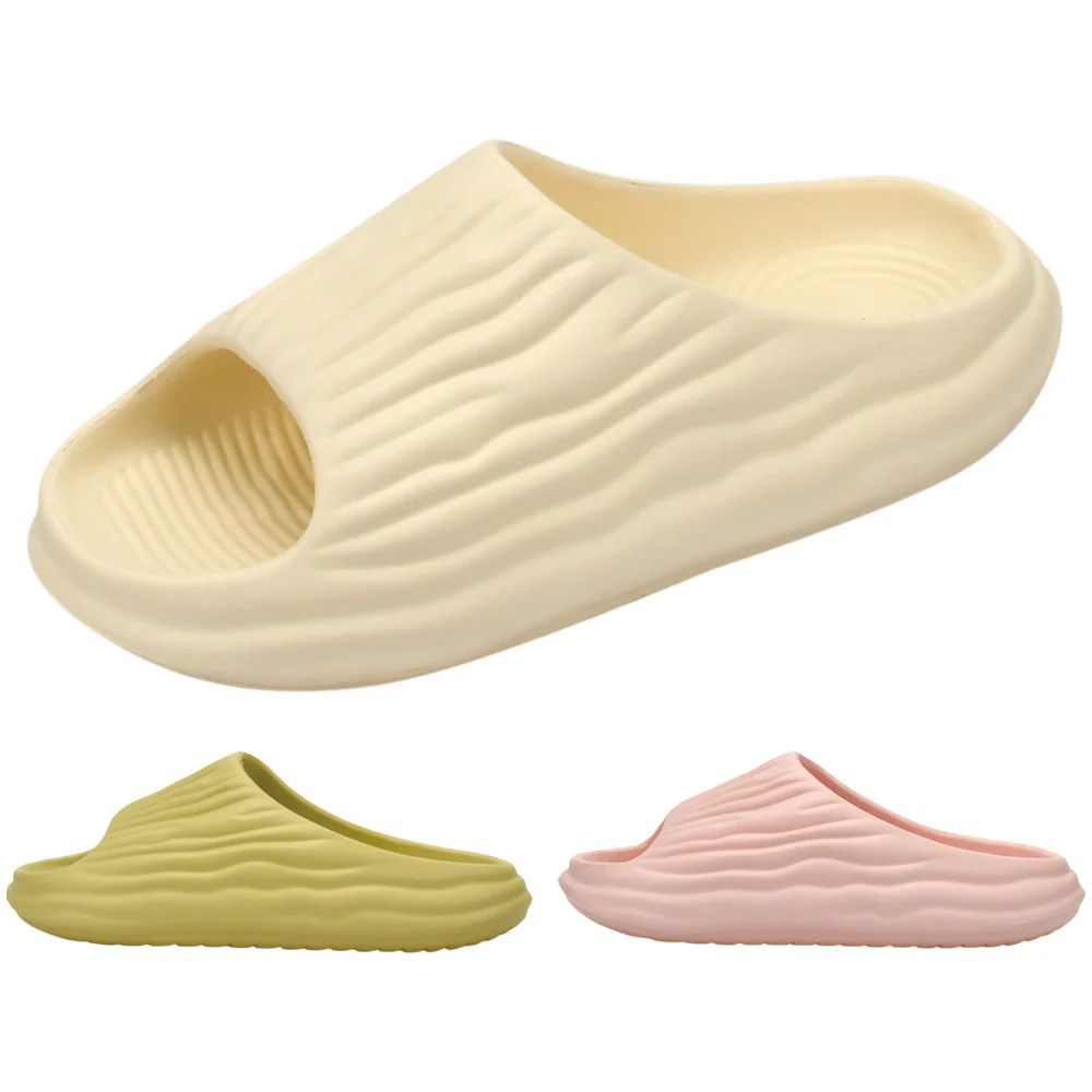 Wholesale Footwear Women's Slipper