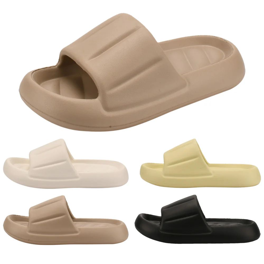 Wholesale Footwear Women's Slipper