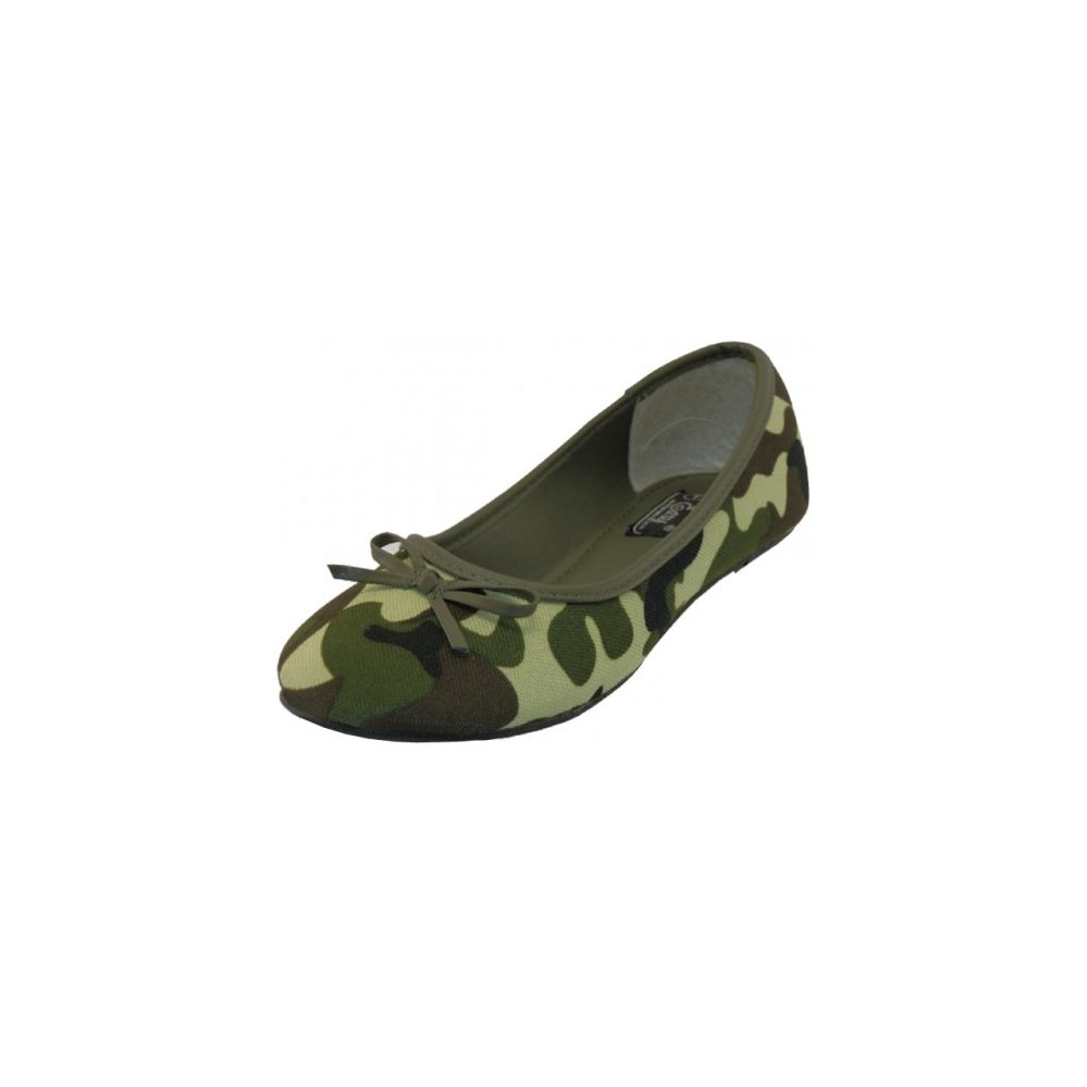 Wholesale Footwear Women's Camouflage Ballet Flats (green Color Only)