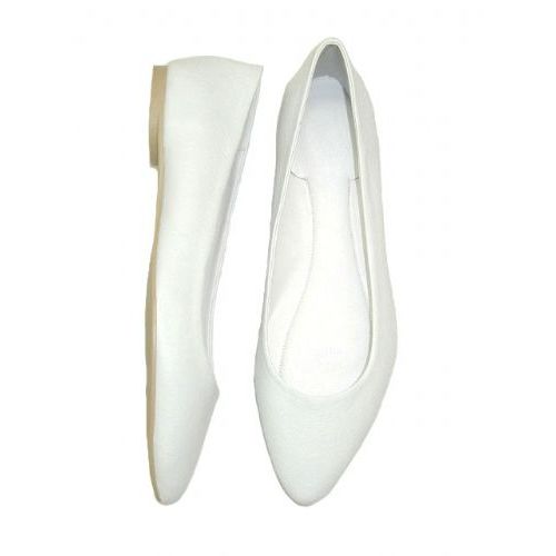 Wholesale Footwear Ladies' Pointy Skimmer