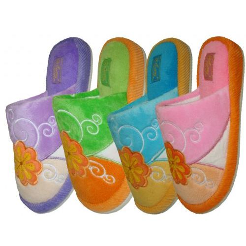Wholesale Footwear Ladies' Flower Pattern Slipper