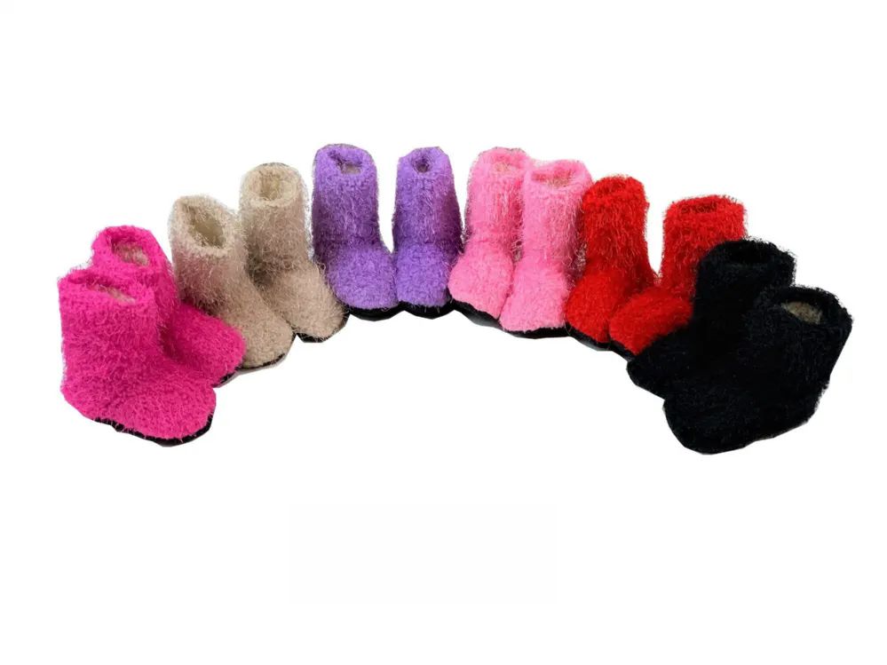 Wholesale Footwear Girls Slipper Boots Size L