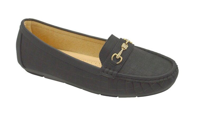 Wholesale Footwear Women Comfortable Leather Loafers Casual Round Toe Moccasins Soft Walking Shoes Color Black Size 6-10