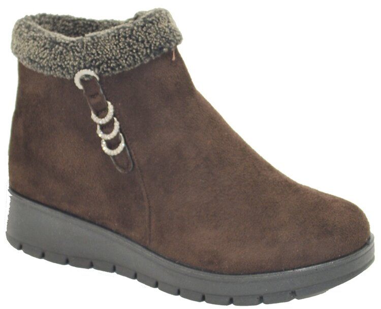 Wholesale Footwear Women's Comfortable Ankle Boots Color Brown Size 7-11